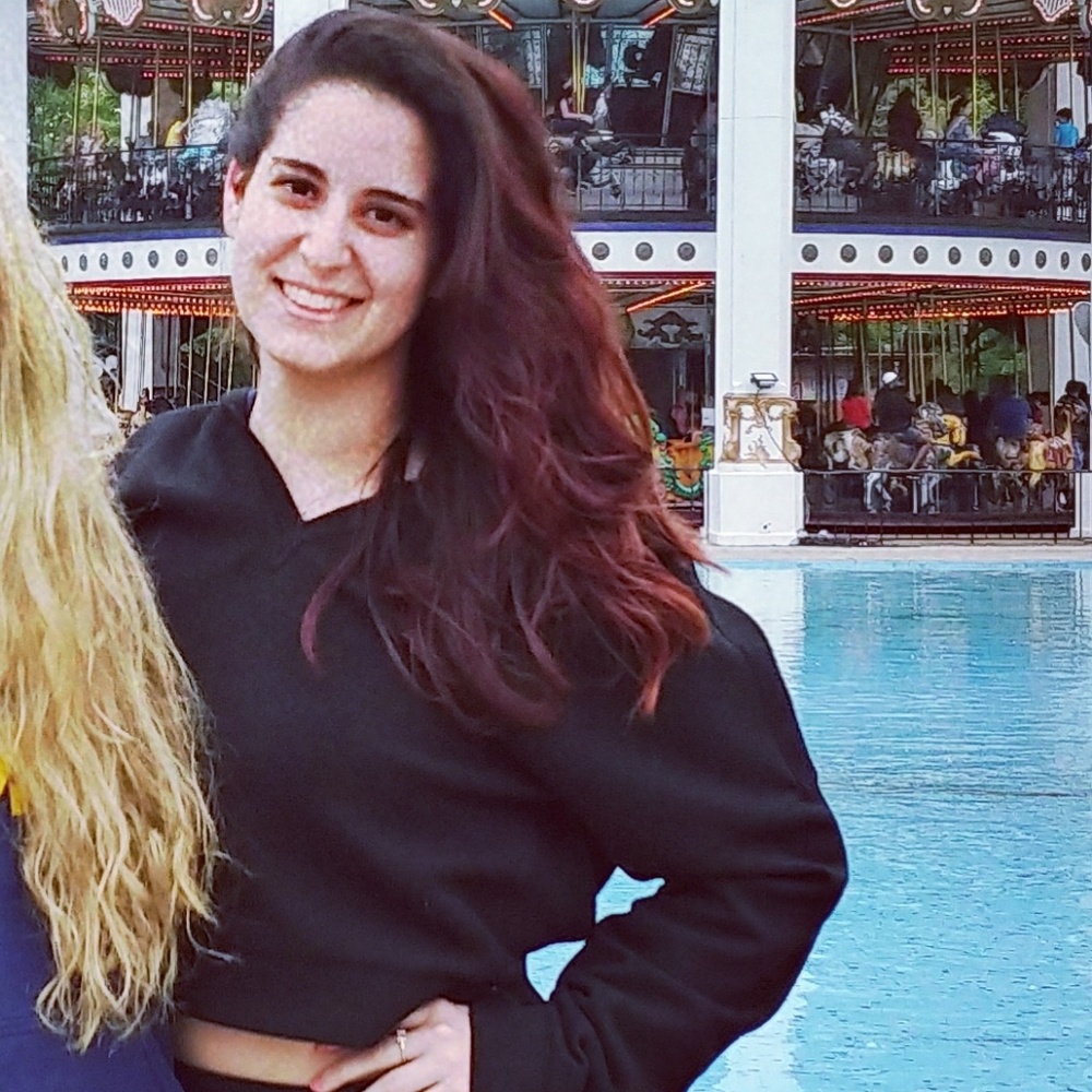 💥SOLD💥 Gap Black Active Crop Hoodie